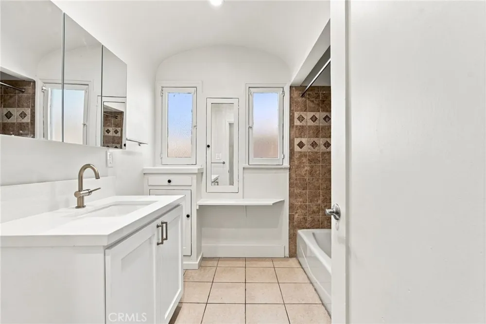 5915 Morrill Whittier, CA 90606