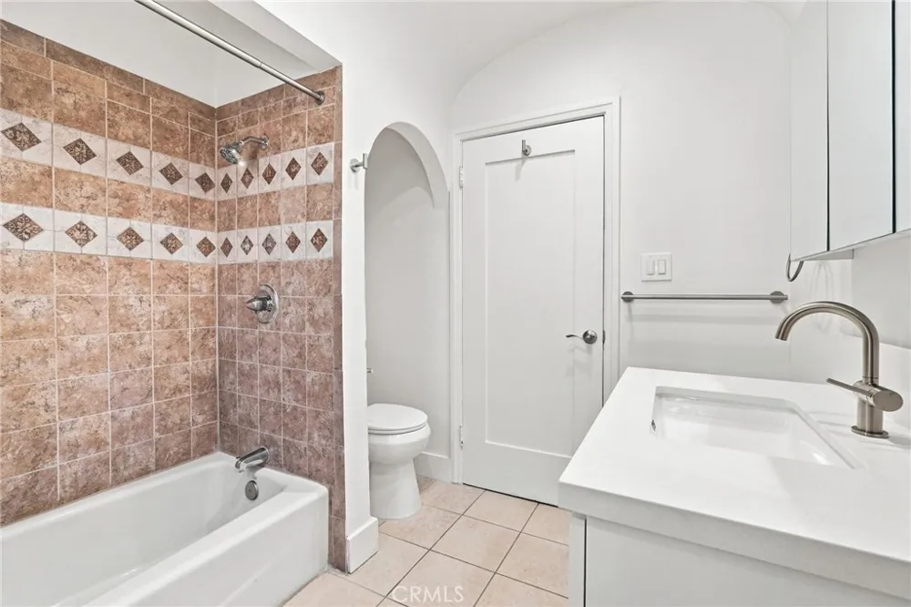 5915 Morrill Whittier, CA 90606