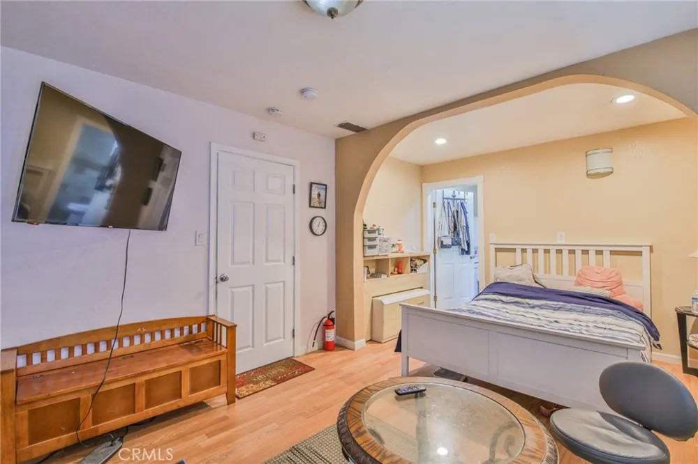 1709 E Luray Street Long Beach, CA 90807