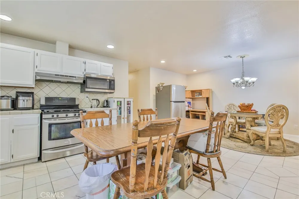 1709 E Luray Street Long Beach, CA 90807