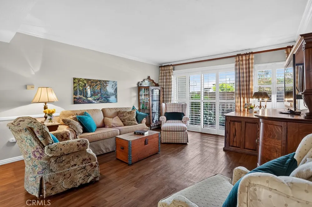8512 Belmont #31 Cypress, CA 90630