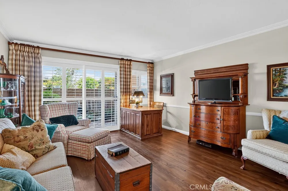 8512 Belmont #31 Cypress, CA 90630