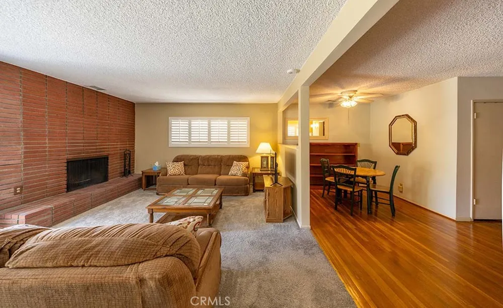 9321 Sideview Downey, CA 90240