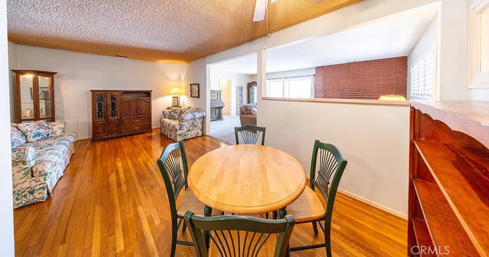 9321 Sideview Downey, CA 90240