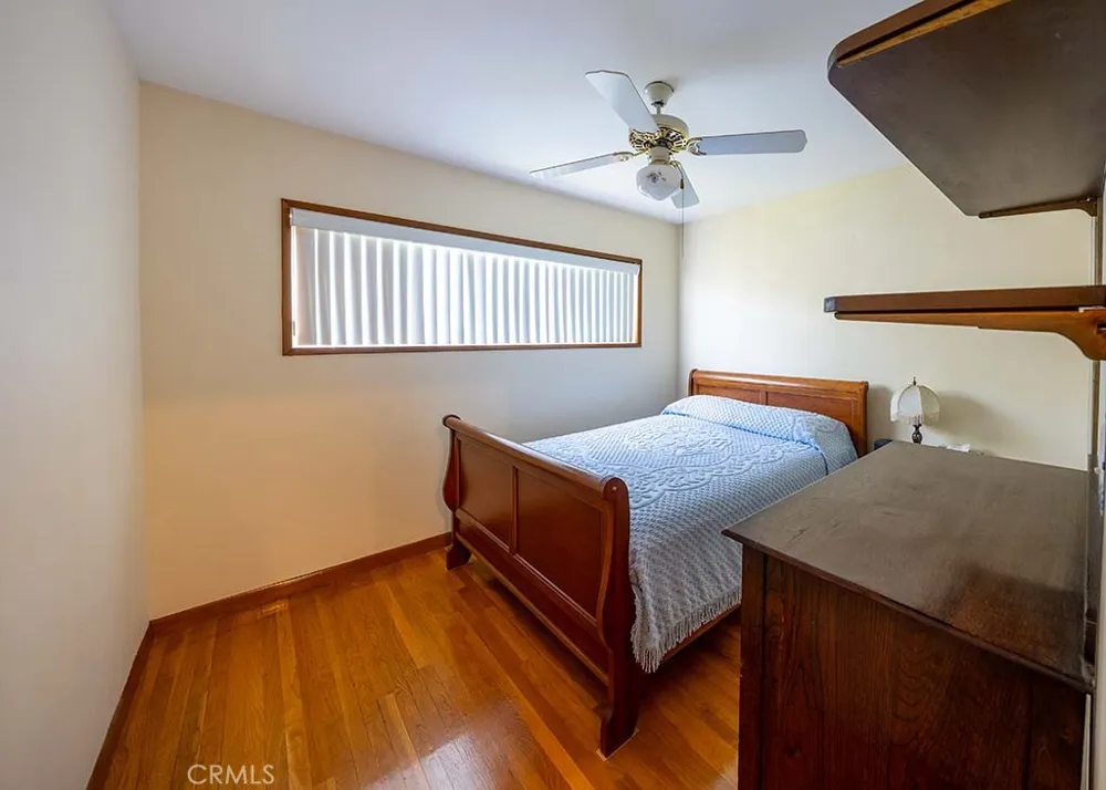 9321 Sideview Downey, CA 90240