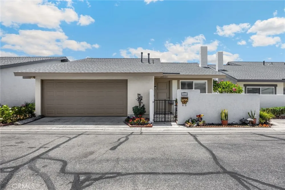 20026 Leafwood Court Yorba Linda, CA 92886
