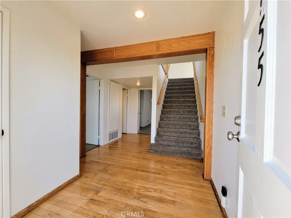 2755 E Hill Street Signal Hill, CA 90755