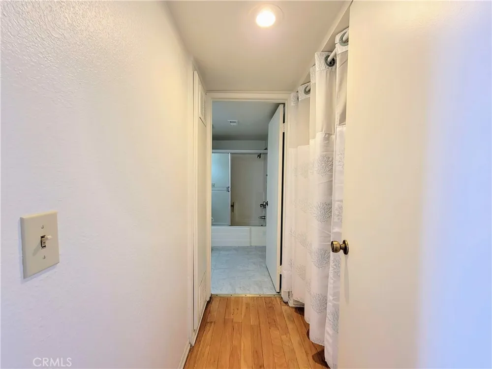 2755 E Hill Street Signal Hill, CA 90755
