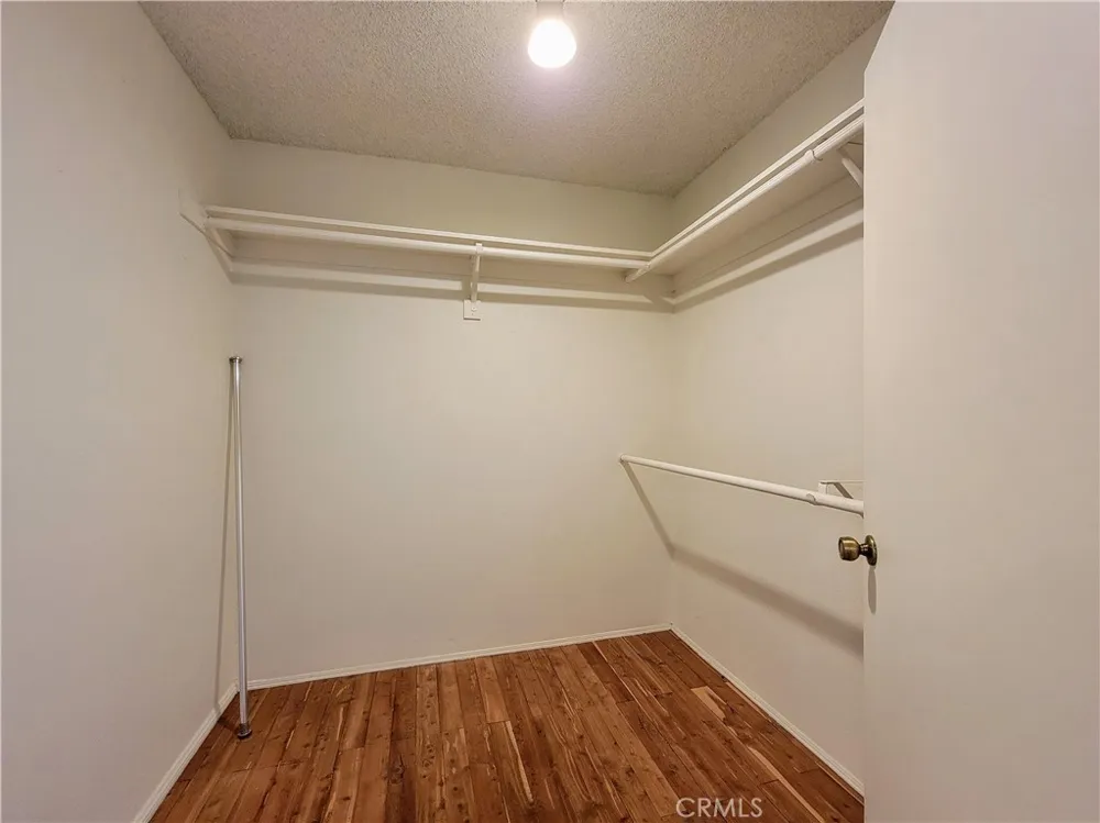 2755 E Hill Street Signal Hill, CA 90755