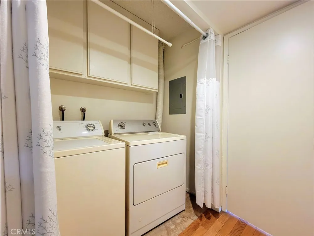 2755 E Hill Street Signal Hill, CA 90755
