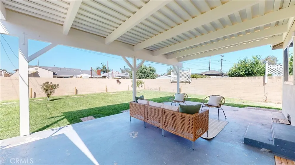 9955 Maplewood Bellflower, CA 90706