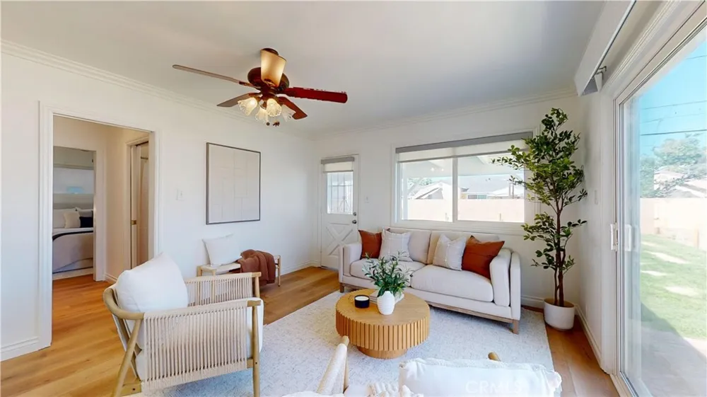 9955 Maplewood Bellflower, CA 90706