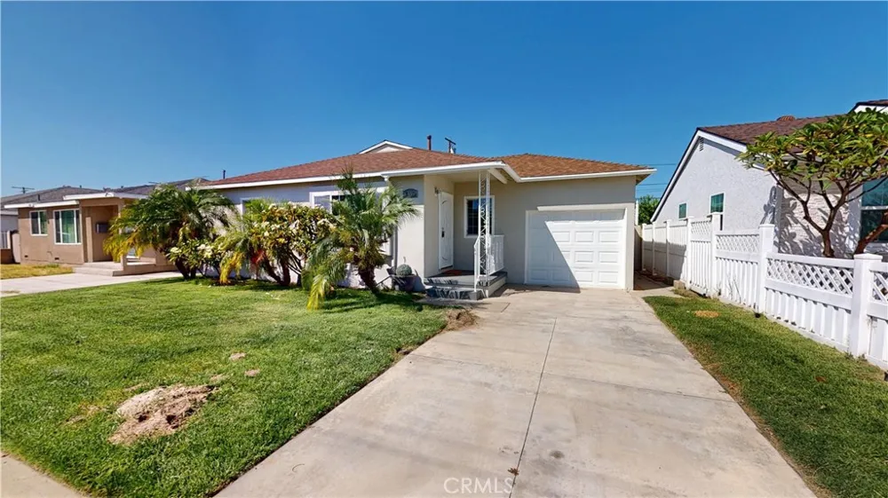 9955 Maplewood Bellflower, CA 90706