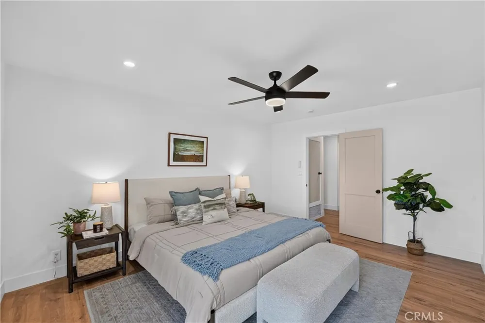 50 Doone Thousand Oaks, CA 91360