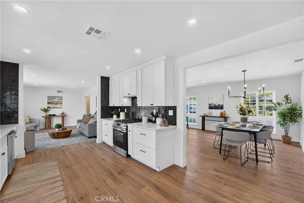 50 Doone Thousand Oaks, CA 91360