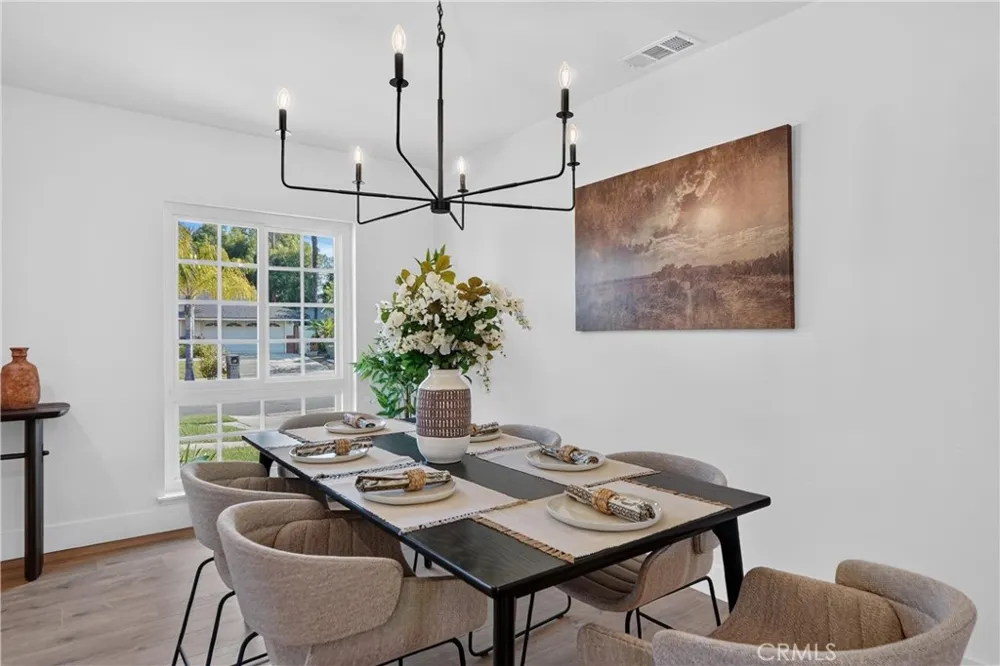 50 Doone Thousand Oaks, CA 91360