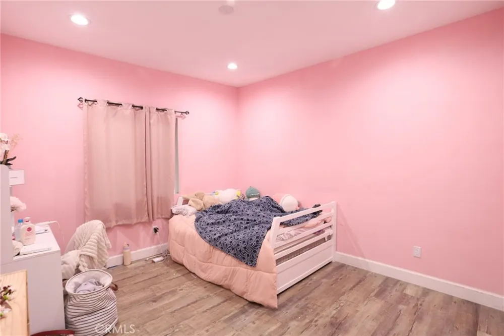 11239 Bowles Avenue Garden Grove, CA 92841