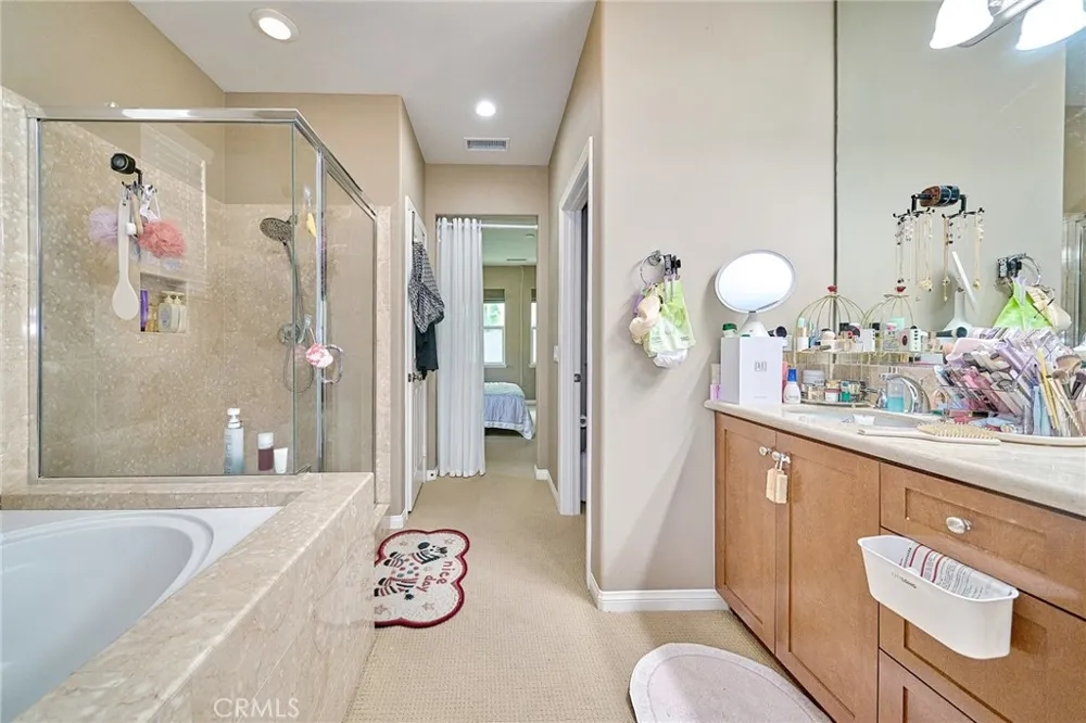 31 Gingerwood Irvine, CA 92603