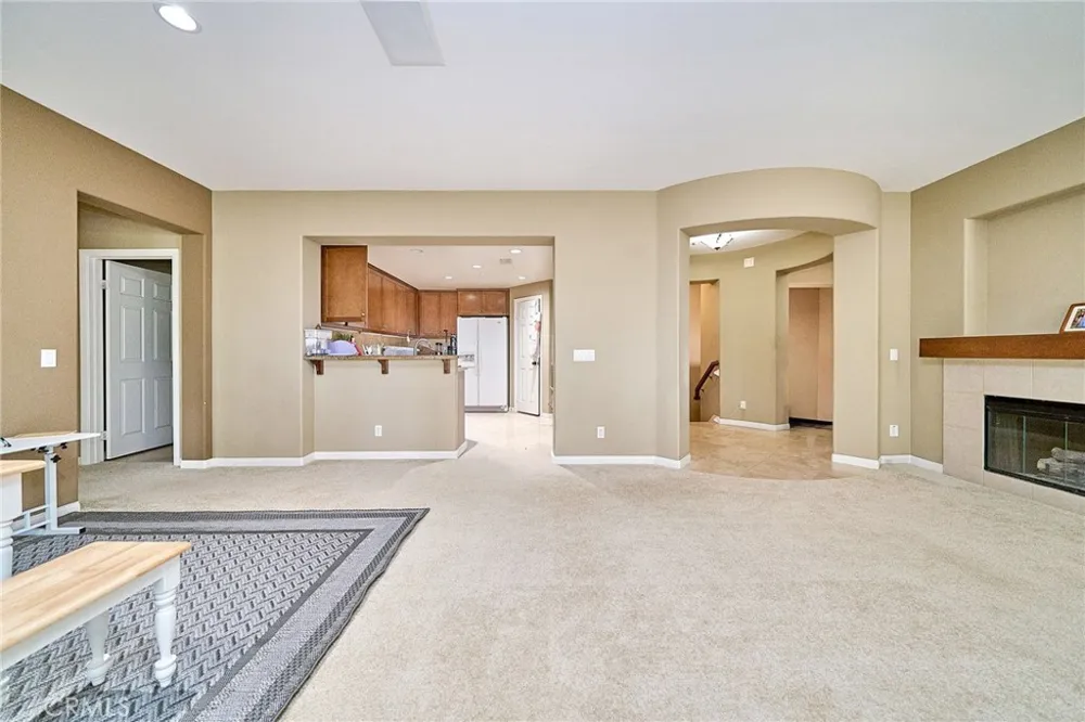 31 Gingerwood Irvine, CA 92603