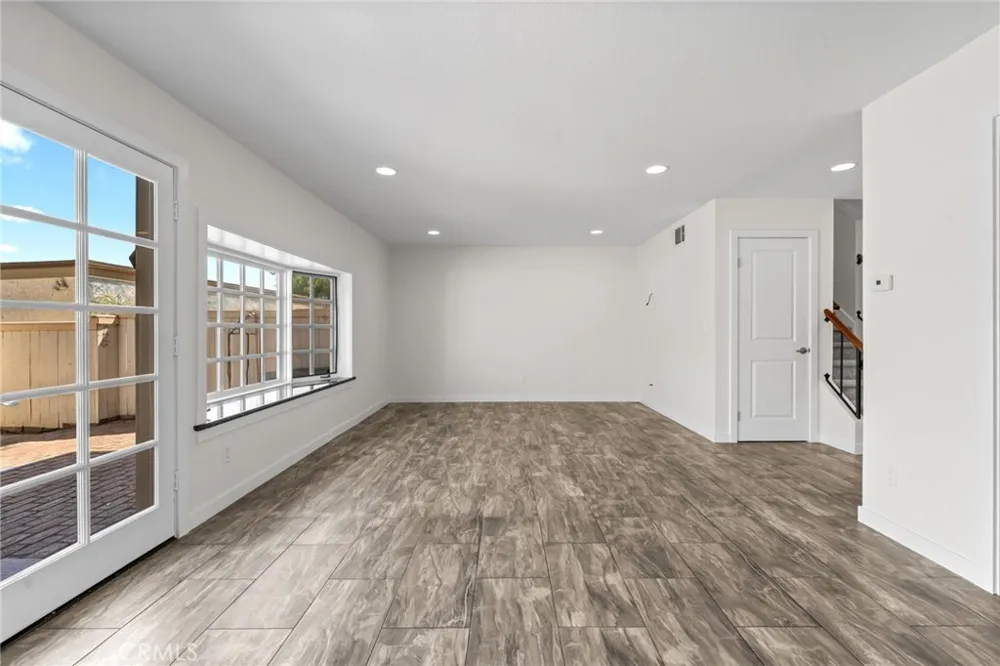 5615 Westminster Blvd Westminster, CA 92683