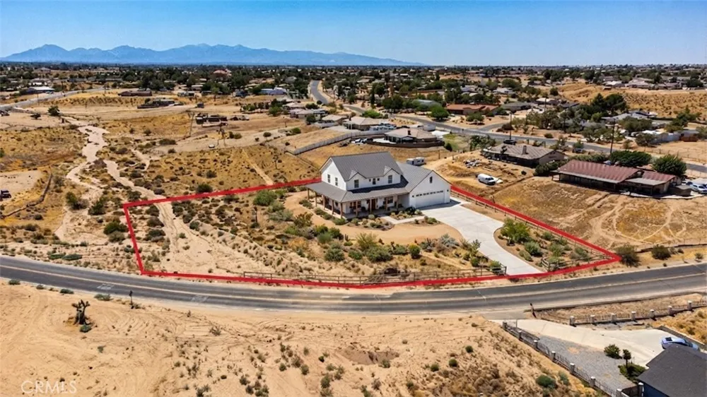 10656 Choiceana Hesperia, CA 92345