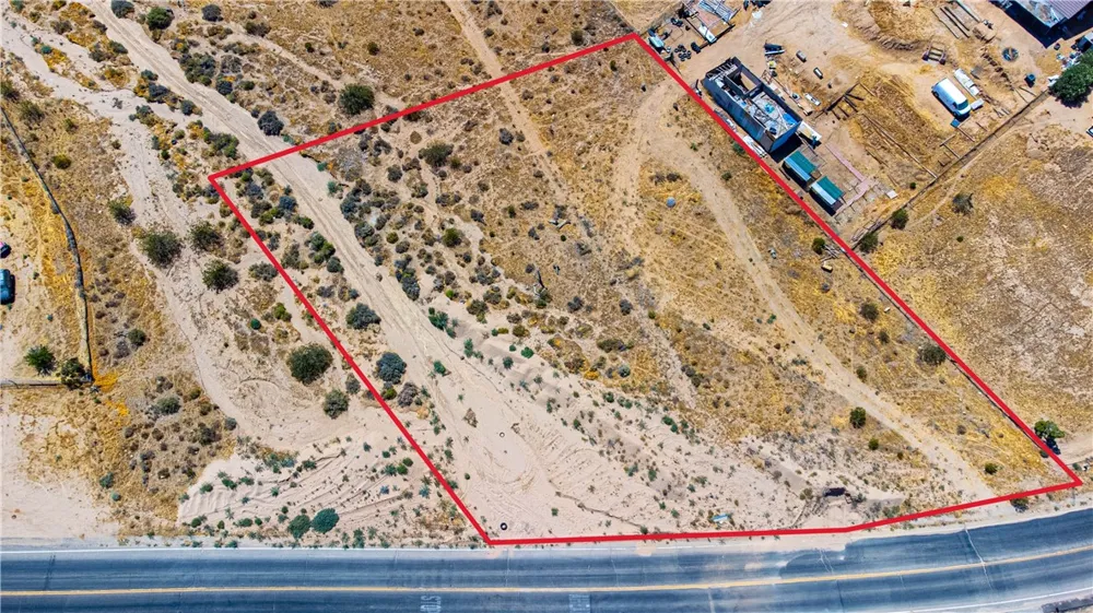 10656 Choiceana Hesperia, CA 92345