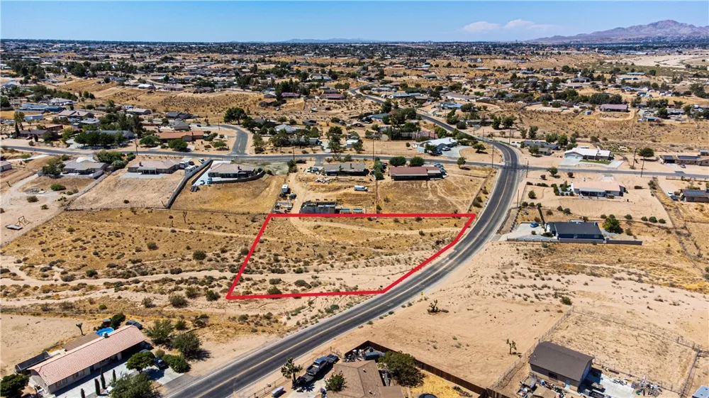 10656 Choiceana Hesperia, CA 92345