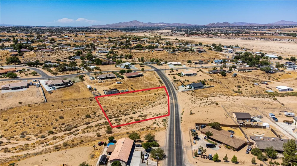10656 Choiceana Hesperia, CA 92345