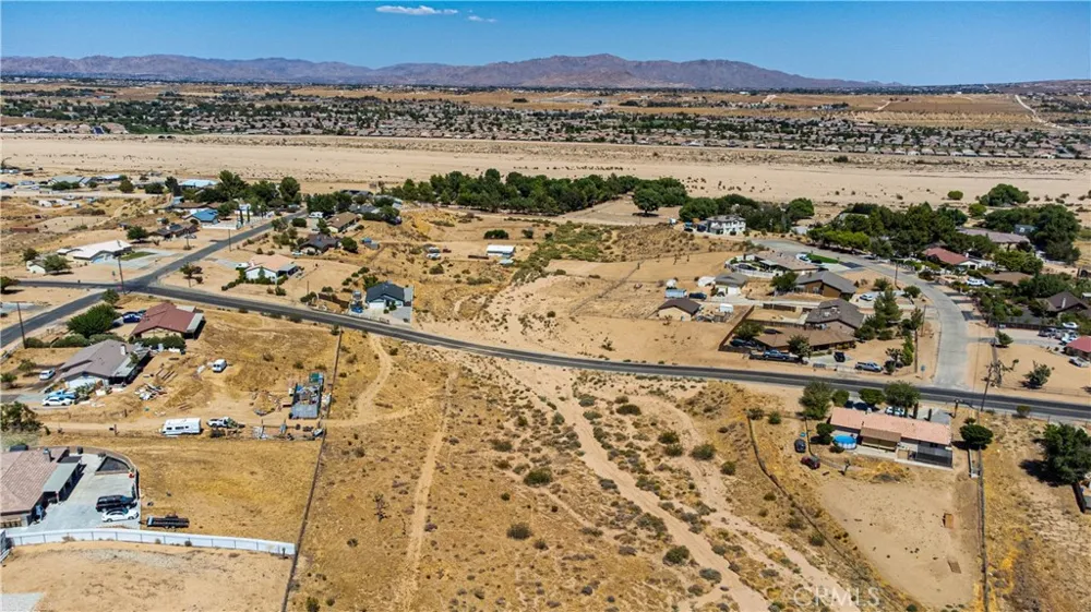 10656 Choiceana Hesperia, CA 92345