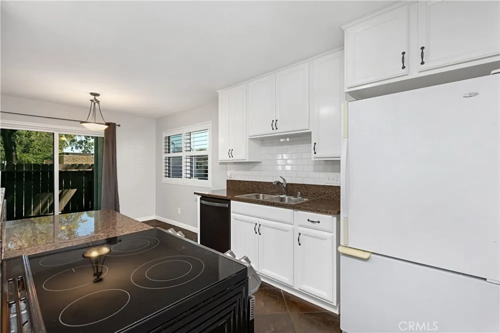 17572 Vandenberg Lane #01 Tustin, CA 92780