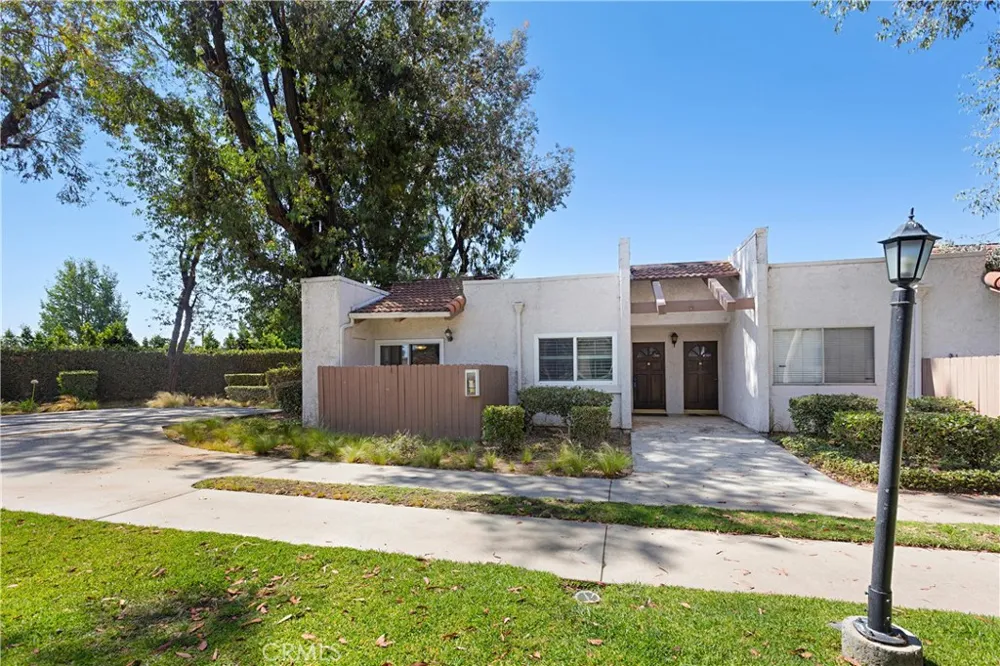 17572 Vandenberg Lane #01 Tustin, CA 92780