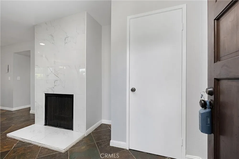 17572 Vandenberg Lane #01 Tustin, CA 92780