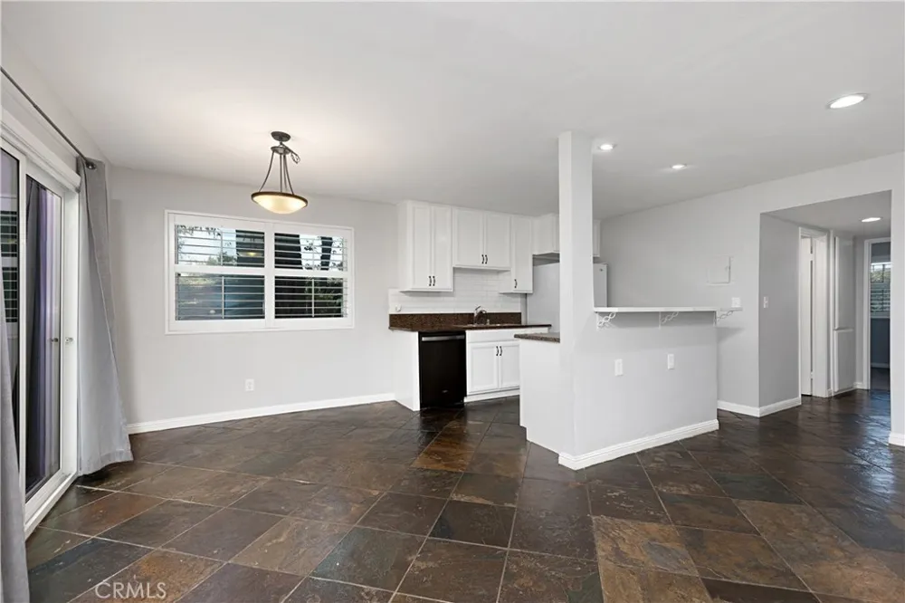 17572 Vandenberg Lane #01 Tustin, CA 92780