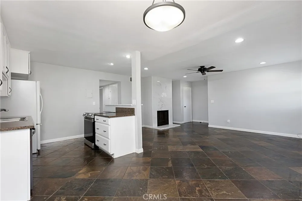 17572 Vandenberg Lane #01 Tustin, CA 92780