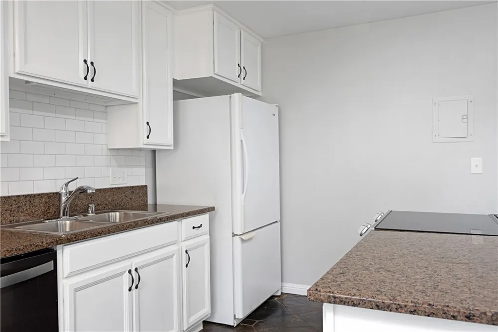 17572 Vandenberg Lane #01 Tustin, CA 92780