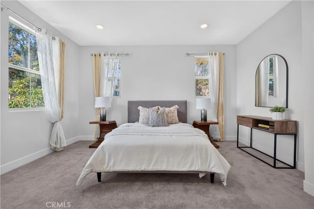 340 S Auburn Heights Anaheim, CA 92807