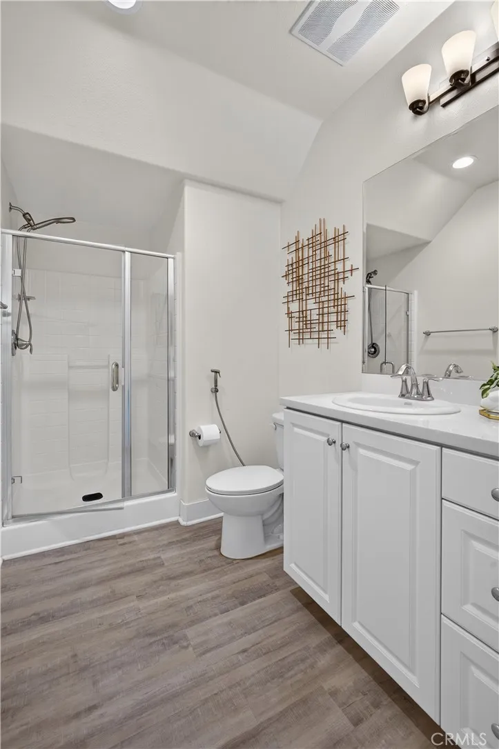 340 S Auburn Heights Anaheim, CA 92807