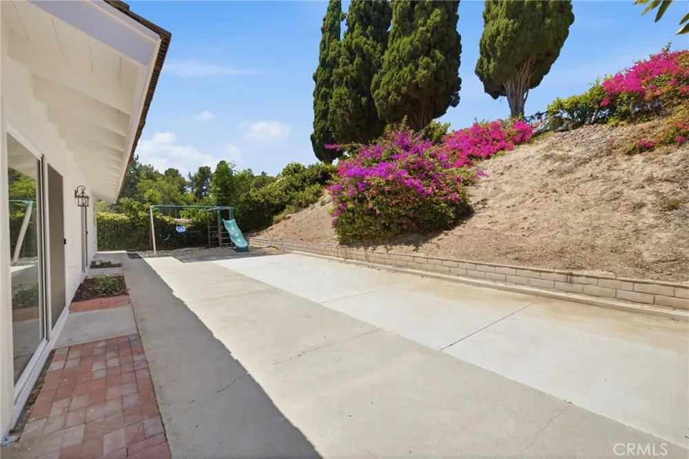 535 Passiflora Drive La Habra Heights, CA 90631