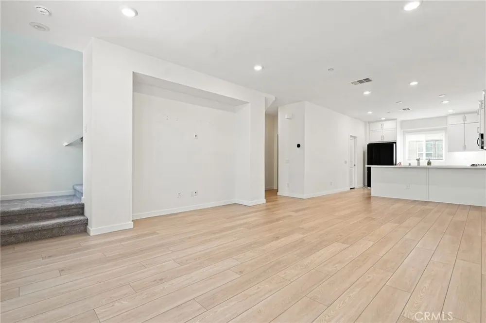 1279 Bonnet Way Torrance, CA 90502