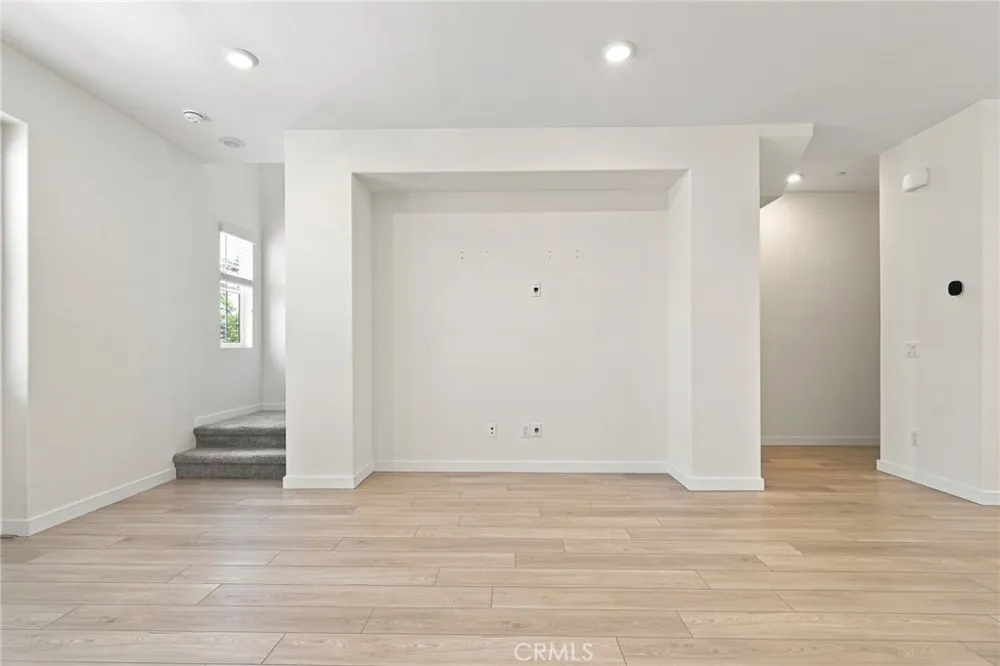 1279 Bonnet Way Torrance, CA 90502