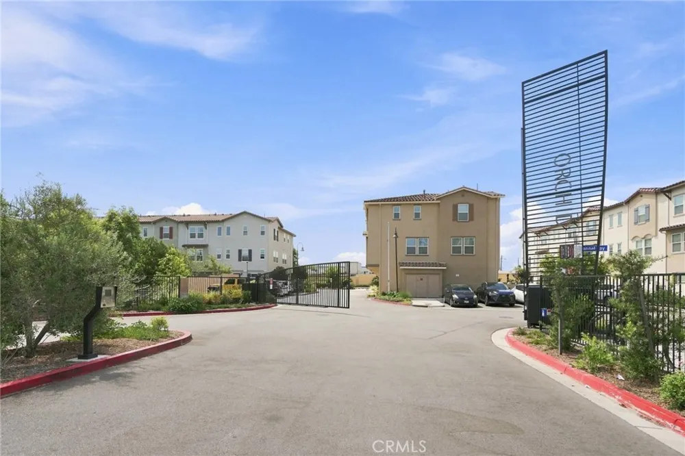 1279 Bonnet Way Torrance, CA 90502