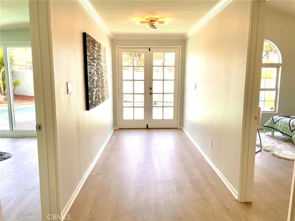 17912 Gridley Road Artesia, CA 90701