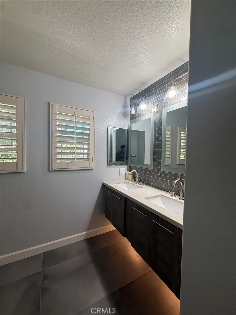 1847 Carpenter Court Fullerton, CA 92833