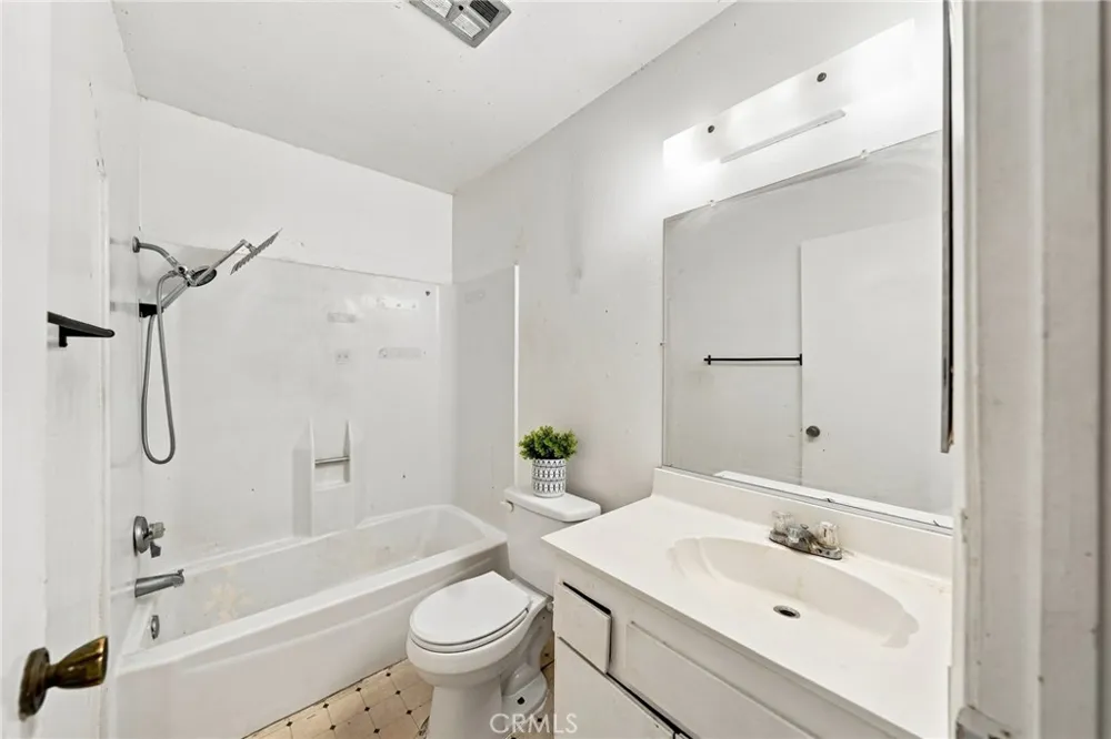 4978 Avila Way Buena Park, CA 90621