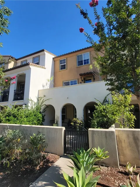 808 Santa Fe Avenue #C