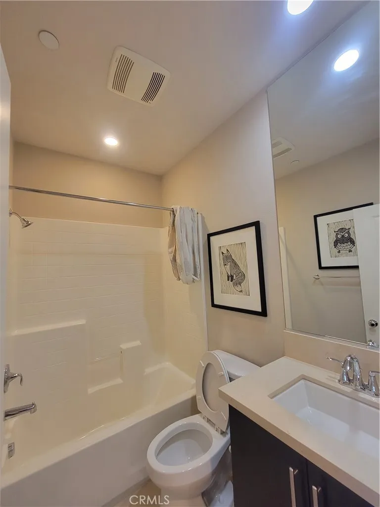 808 Santa Fe Avenue #C San Gabriel, CA 91776
