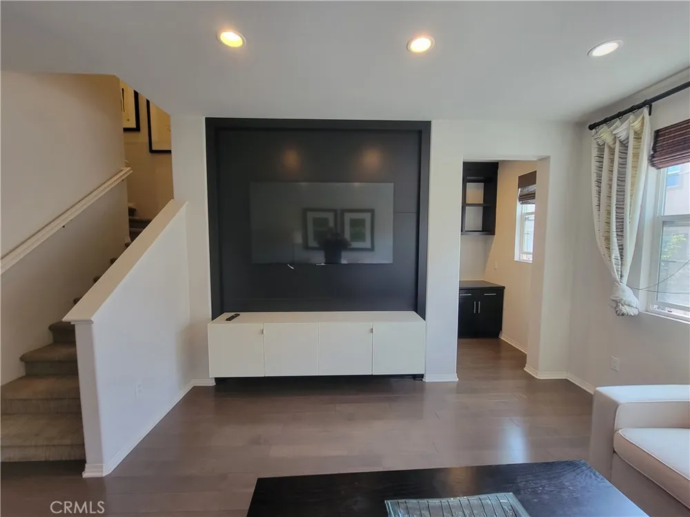 808 Santa Fe Avenue #C San Gabriel, CA 91776