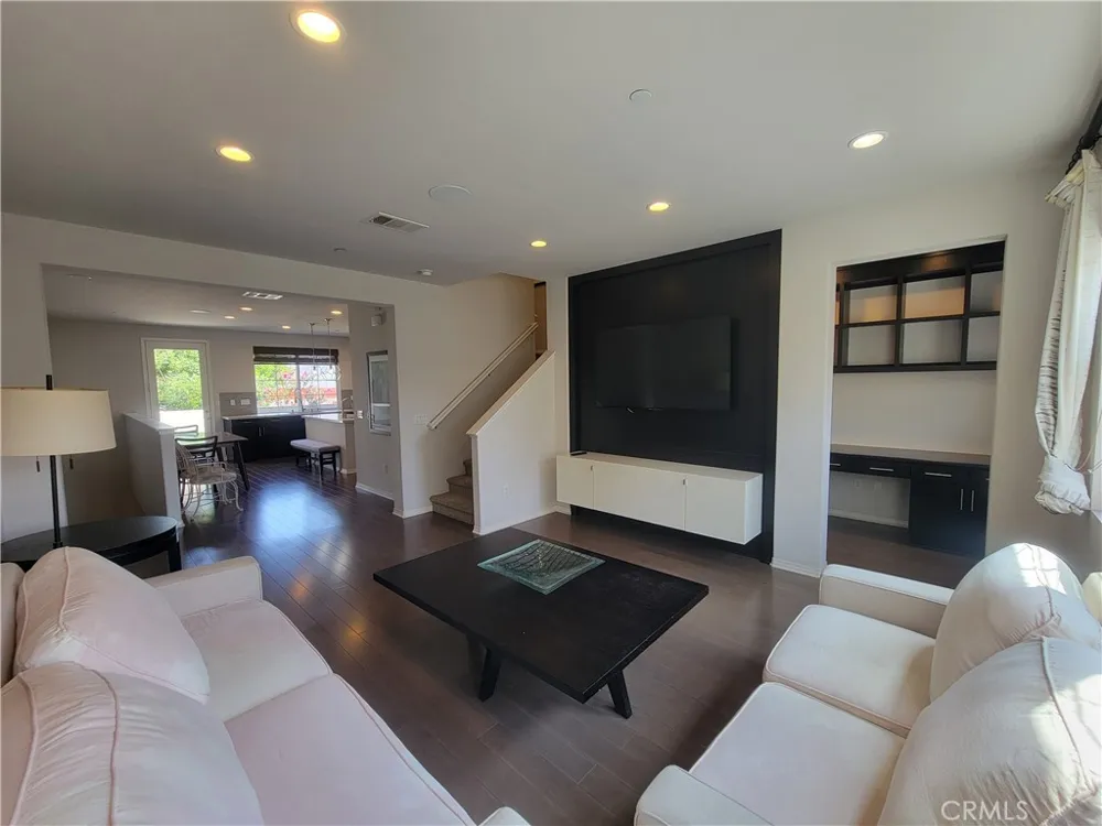808 Santa Fe Avenue #C San Gabriel, CA 91776