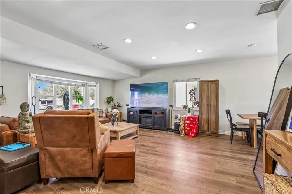16640 E Tudor Covina, CA 91722