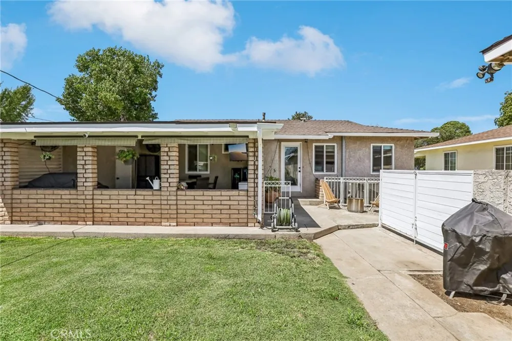 16640 E Tudor Covina, CA 91722